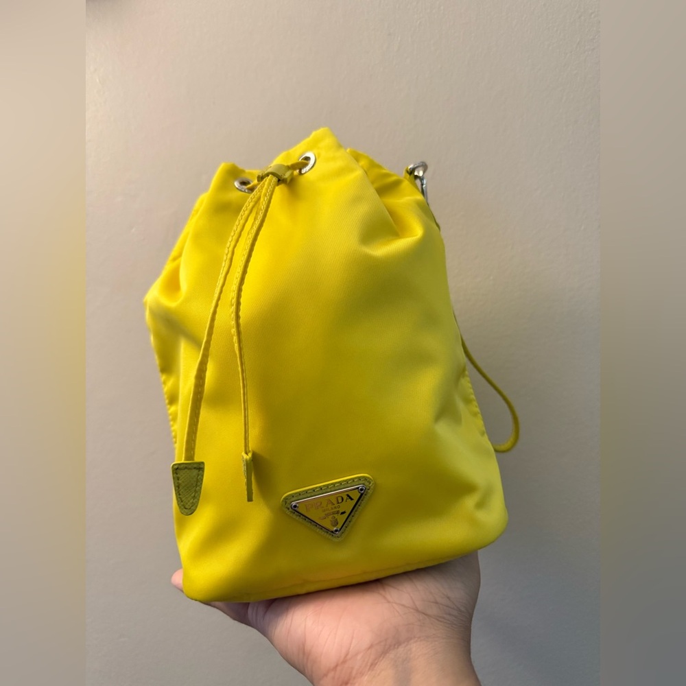 Prada renylon pouch yellow - Picture 6 of 17